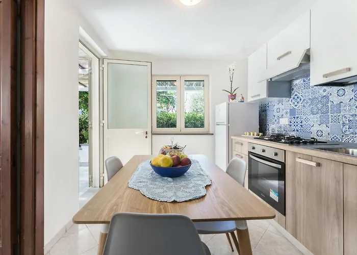 Lemon Tree House Сasa de vacaciones *