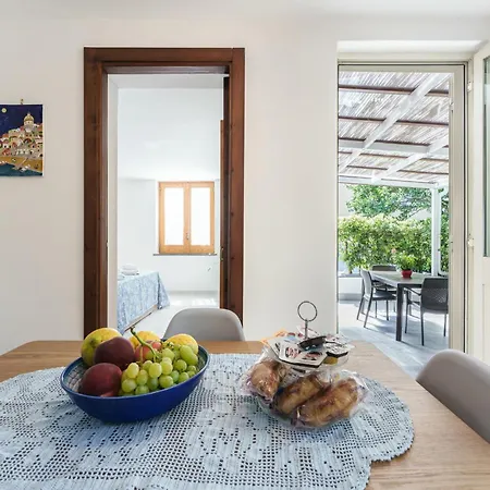 Holiday home Lemon Tree House Procida